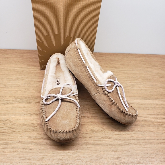 UGG | Shoes | Ugg Womens Dakota Moccasin Tabacco Indoor Outdoor Slippers